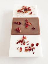 Load image into Gallery viewer, Luxury Vanilla Soap Bars